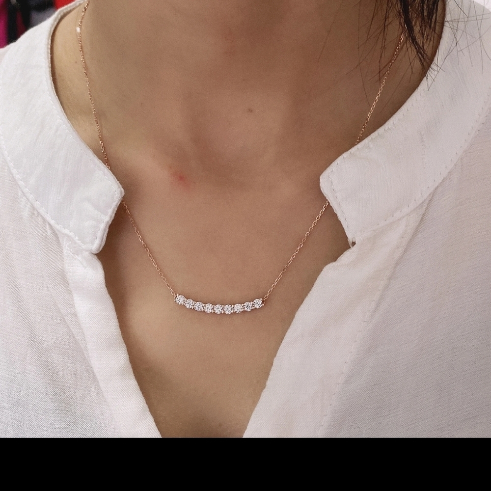 Elegant Rose Gold Plated Necklace with Sparkling Accents